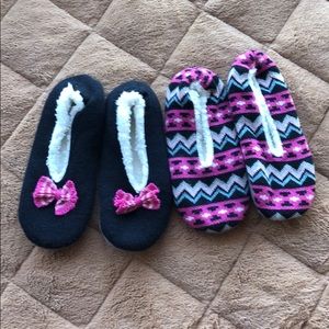 NWOT fleece lined slippers